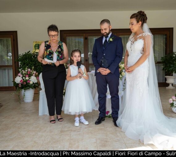 Location: La Maestria -Introdacqua | Ph: Massimo Capaldi | Fiori: Fiori di Campo – Sulmona