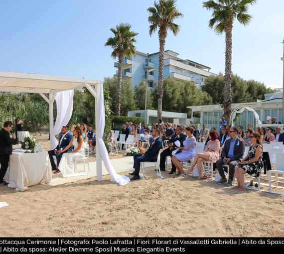 Location: Sottacqua Cerimonie -Termoli | Fotografo: Paolo Lafratta | Fiori: Florart di Vassallotti Gabriella | Abito da Sposo: Atelier Fabio Gritti | Abito da sposa: Atelier Diemme Sposi| Musica: Elegantia Events