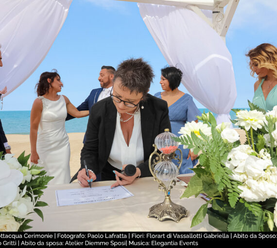 Location: Sottacqua Cerimonie -Termoli | Fotografo: Paolo Lafratta | Fiori: Florart di Vassallotti Gabriella | Abito da Sposo: Atelier Fabio Gritti | Abito da sposa: Atelier Diemme Sposi| Musica: Elegantia Events